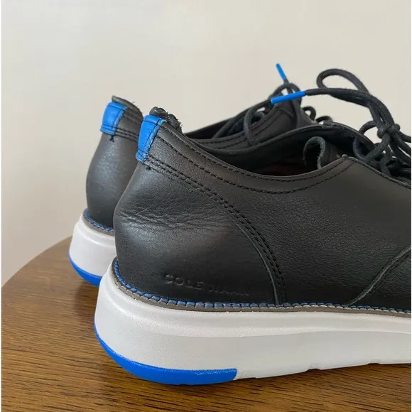 Men’s Cole Haan Sneakers size 11